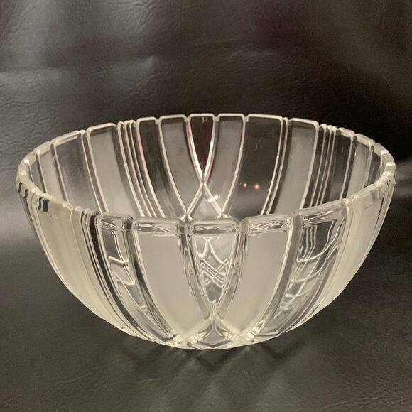 Clear Frosted Glass Heavy Serving Bowl Cut Glass Diamond Square Rectangle 4 Qt - Picture 1 of 7